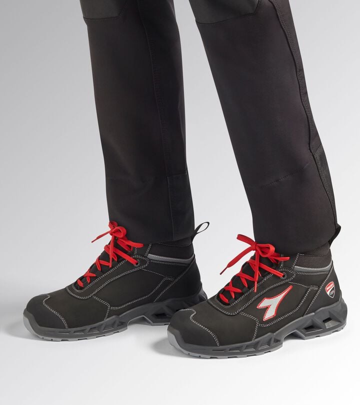 Utility Diadora SHARK ENGINE MID S3S FO SR ESD Scarpa antinfortunistica alta Negozi Online