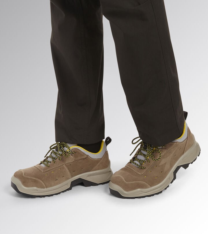 Utility Diadora COUNTRY LOW S1P SRC Scarpa antinfortunistica bassa Offerta Pasqua
