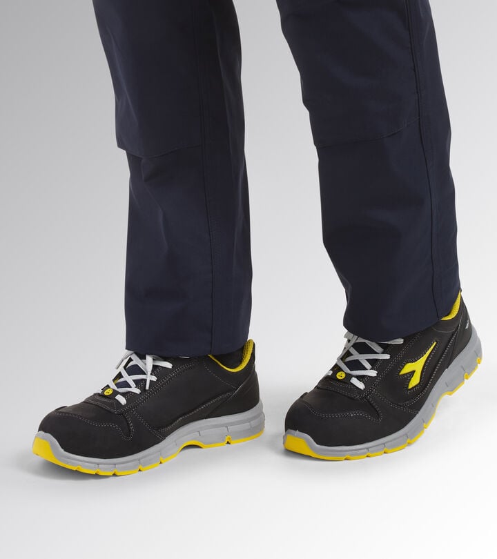 Utility Diadora RUN LOW S3 SRC ESD Scarpa antinfortunistica bassa Smaltimento dello stoccaggio