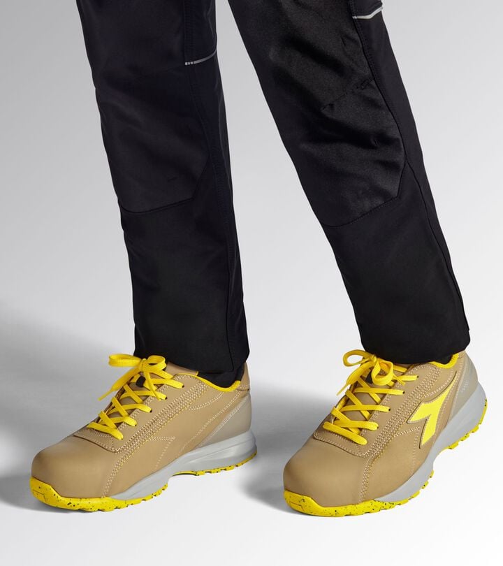 Utility Diadora GLOVE MDS LOW S3S FO HRO SR Scarpa antinfortunistica bassa Comprane uno, ottenene uno gratis