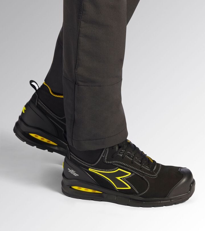 Utility Diadora RUN NET AIRBOX MASTER MID S3S FO SR SC ESD Scarpa antinfortunistica alta Promozione temporanea