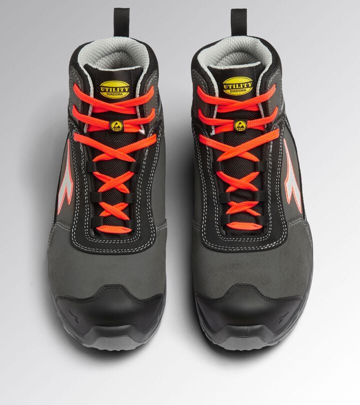 Utility Diadora SHARK STA IMP LEAT MID S3S FO SR SC ESD Scarpa antinfortunistica alta Limitato a 3 giorni