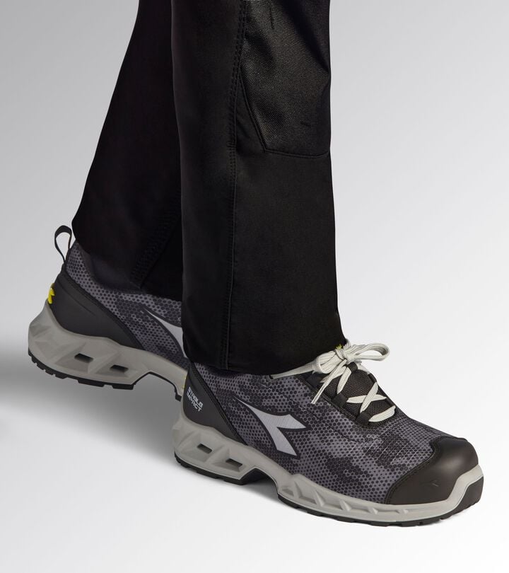 Utility Diadora SHARK SI LOW S1PS FO SR SC ESD Scarpa antinfortunistica bassa Black Friday Prezzi