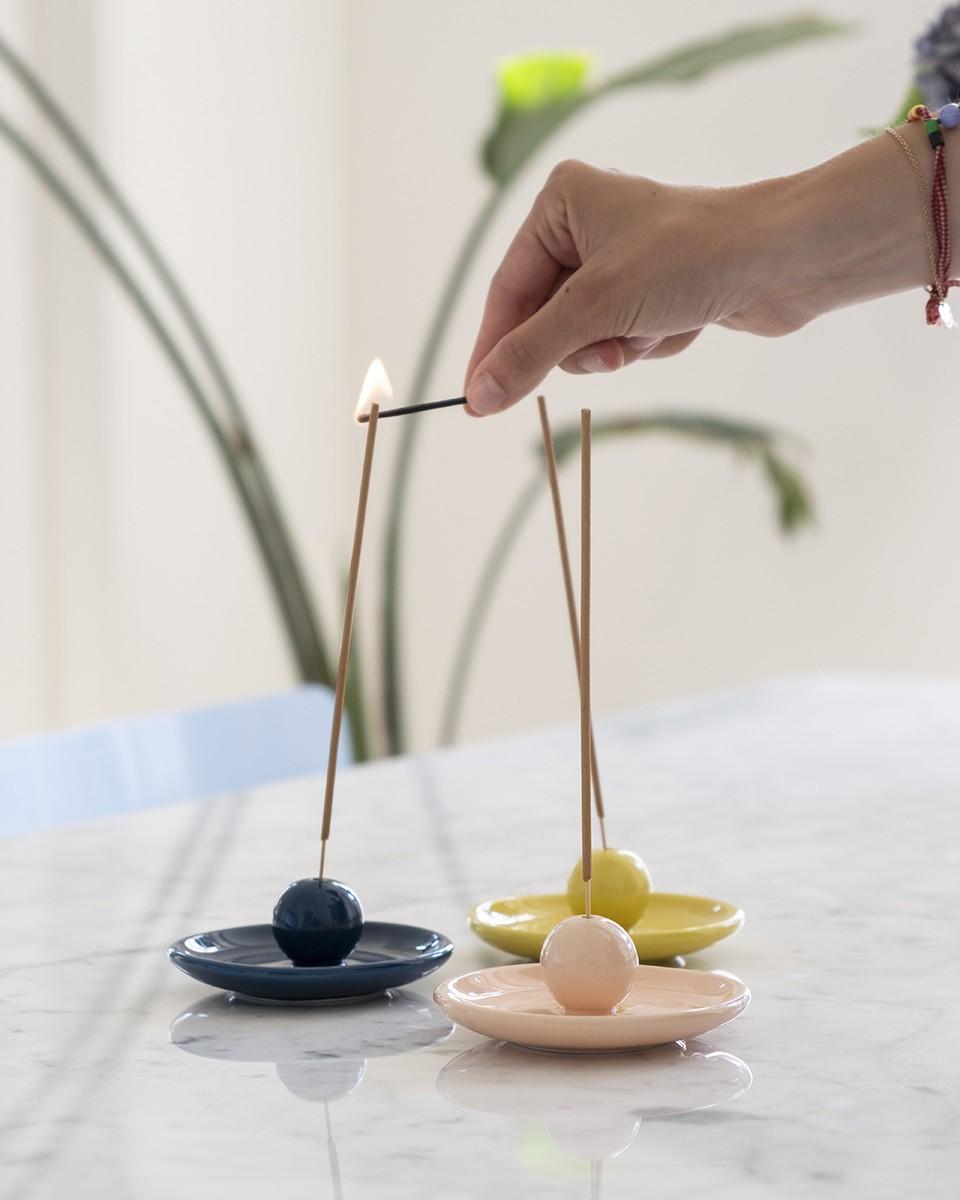 Wood'd INCENSE PLATE YELLOW In Linea