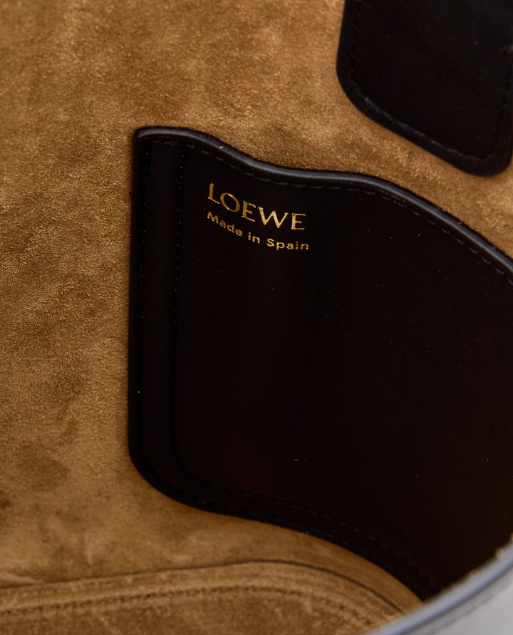 Loewe MINI PEBBLE BUCKET BORSA IN PELLE Officina