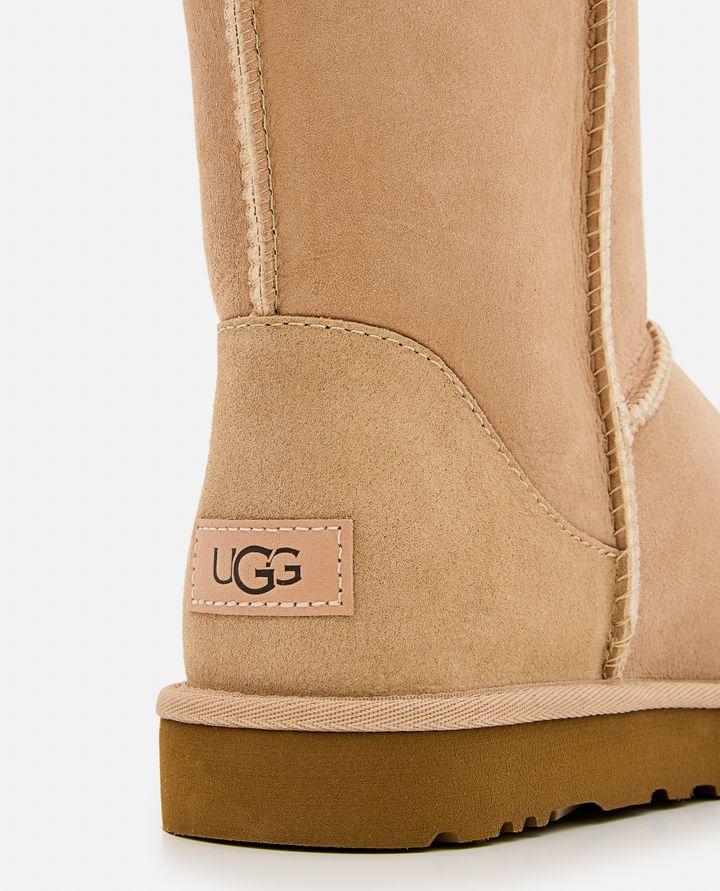 Ugg W CLASSIC SHORT II Prezzo basso