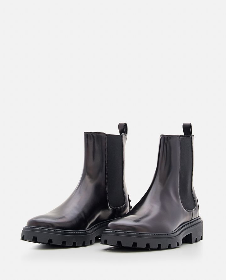 Tod's STIVALI CHELSEA IN VERNICE Enormi sconti
