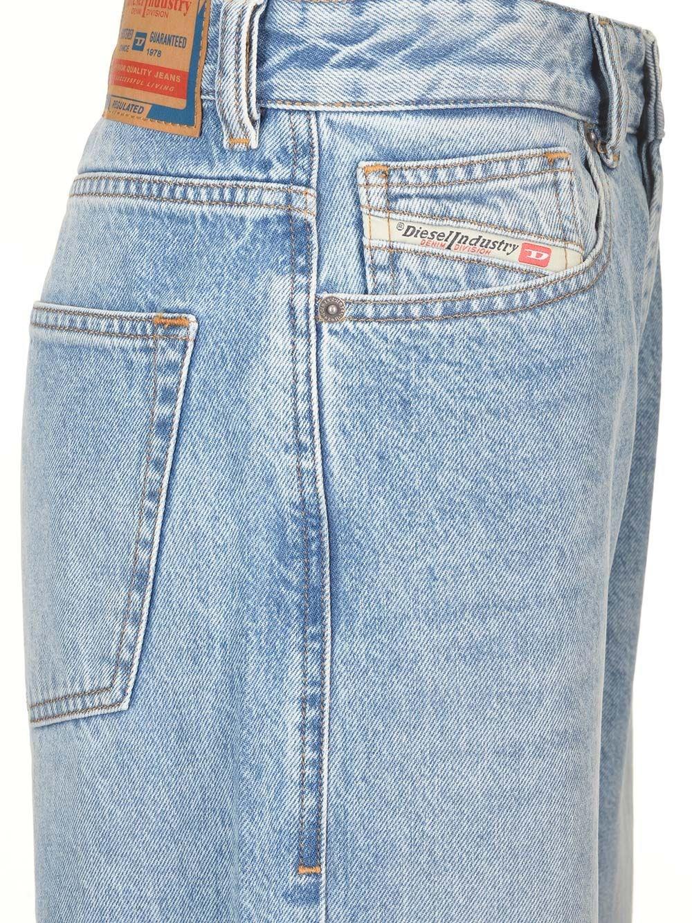 Al Duca D'Aosta Diesel Jeans ampio "1996 D-SIRE" Offerta per la Festa della Mamma