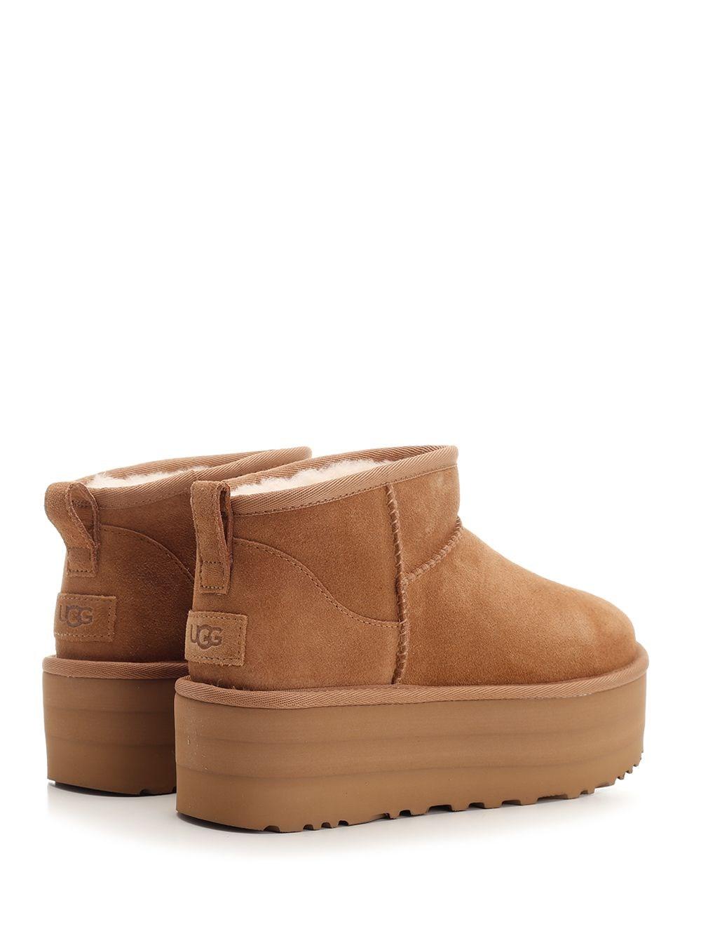 Al Duca D'Aosta Ugg Stivaletto "Classic Ultra Mini" Fino al 60% di sconto