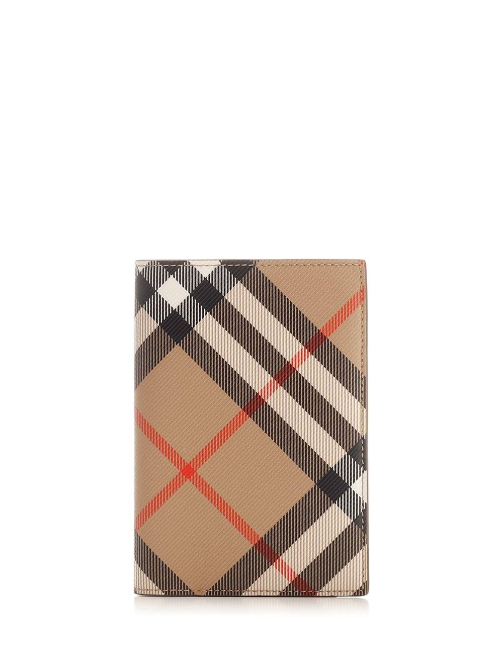 Al Duca D'Aosta Burberry Porta passaporto Offerta Pasqua