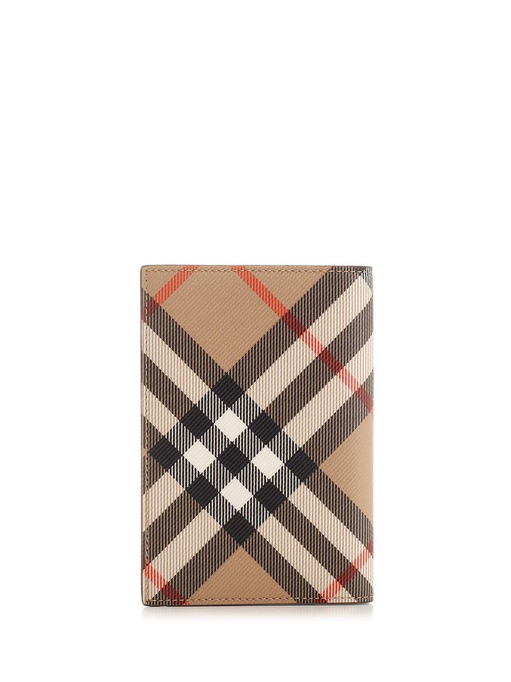 Al Duca D'Aosta Burberry Porta passaporto Offerta Pasqua