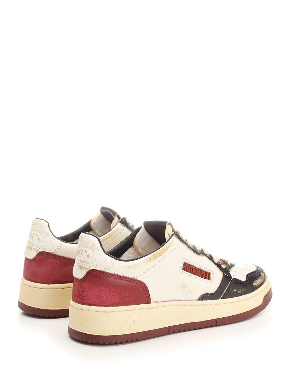 Al Duca D'Aosta Autry Sneaker "Medalist Low Super Vintage" Offerta temporanea